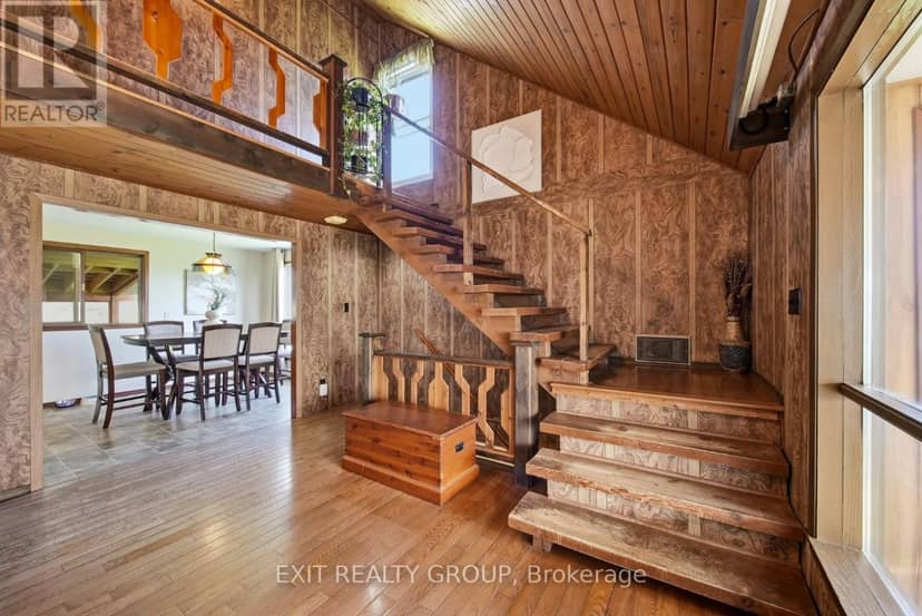291 Tuftsville Road — photo 13 of 40
