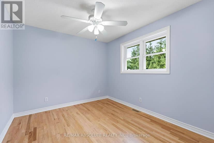 1000 Milburn Crescent — photo 24 of 40
