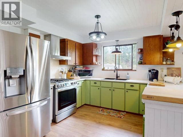 7889 HIGHWAY 101, Powell River, photo 4