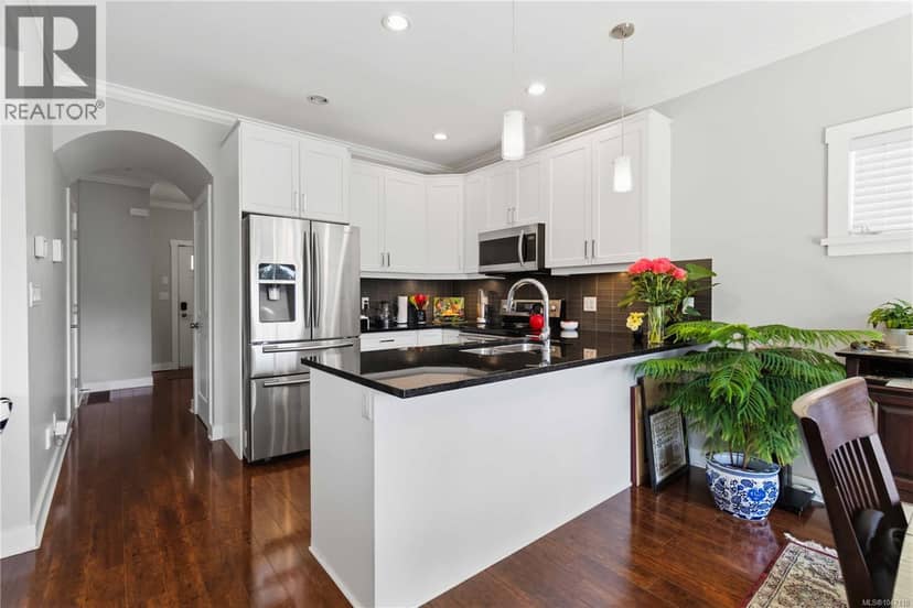 3048 Dornier Rd, Langford, photo 6