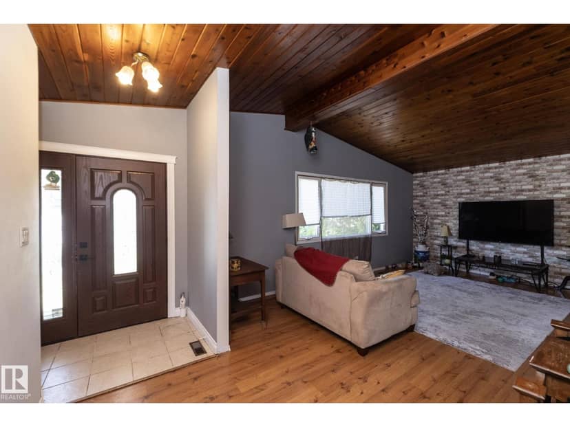 3608 44 ST, Leduc, photo 2