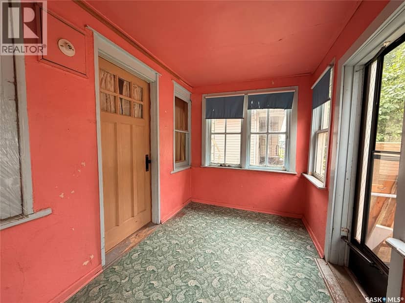 538 Centre STREET — photo 24 of 33