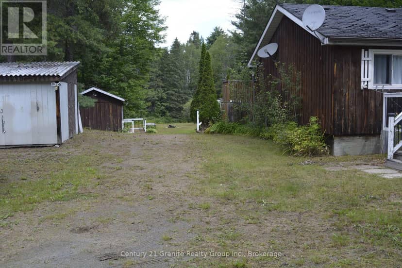 205 Glory Road — photo 13 of 40