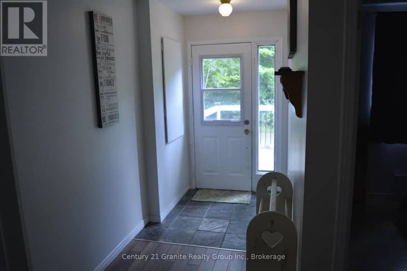 205 Glory Road — photo 34 of 40