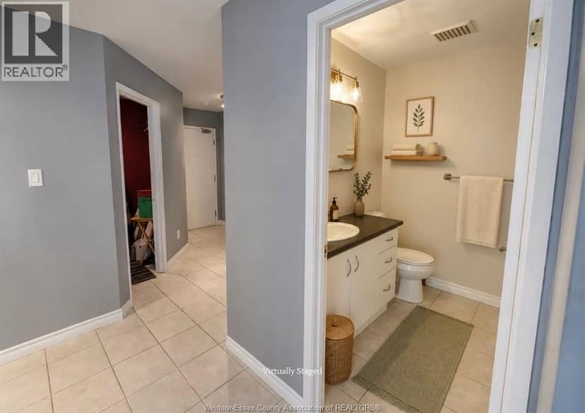 1547 GRAND MARAIS West Unit# 203 — photo 13 of 22