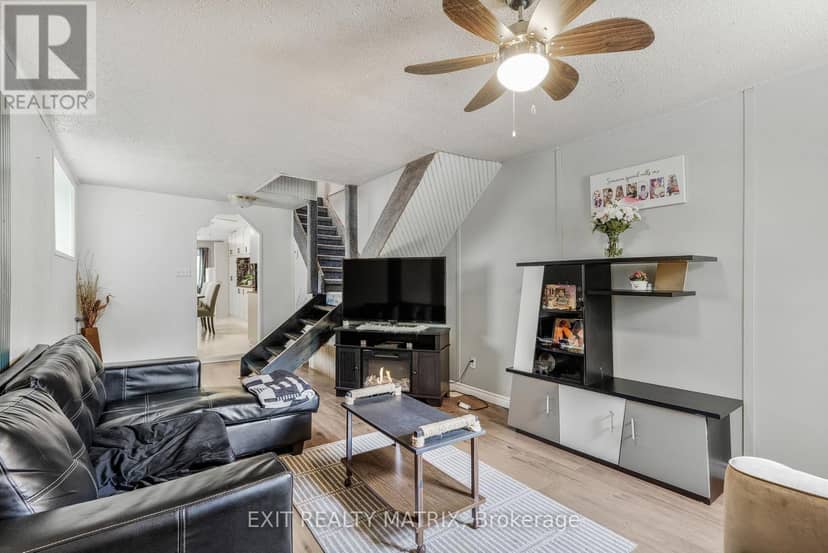 235-237 Guigues Avenue — photo 4 of 33