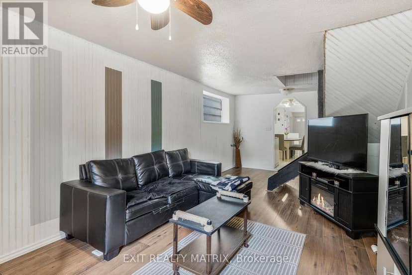 235-237 Guigues Avenue — photo 5 of 33