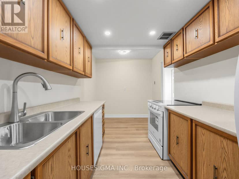 2307 - 3151 Bridletowne Circle — photo 21 of 40