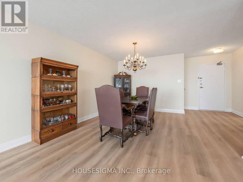 2307 - 3151 Bridletowne Circle — photo 6 of 40