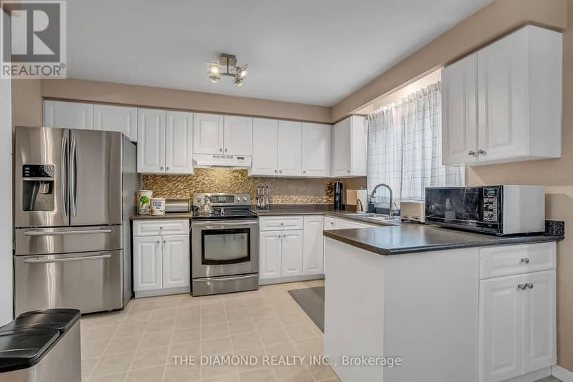 82 - 1755 Rathburn Road E — photo 19 of 40