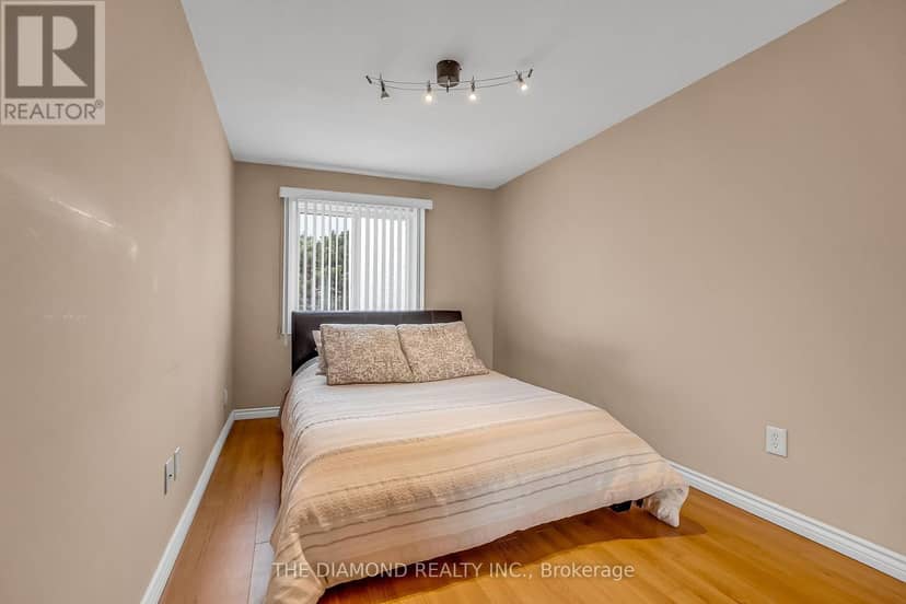 82 - 1755 Rathburn Road E — photo 34 of 40