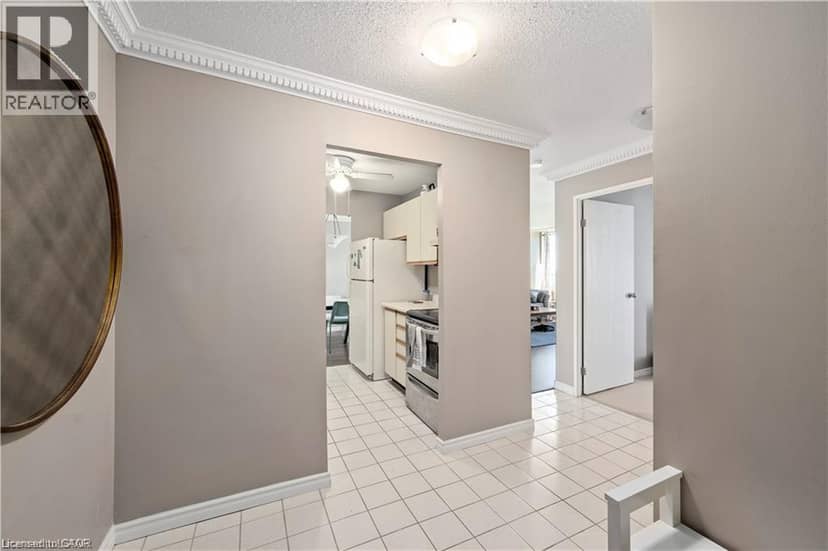 45 POND MILLS Road Unit# 1007, London, photo 7