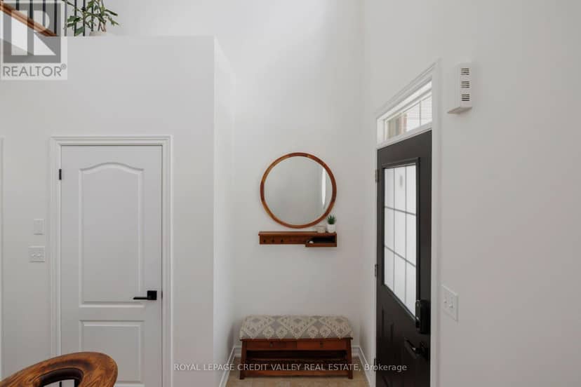 49 Bousfield Court — photo 5 of 35