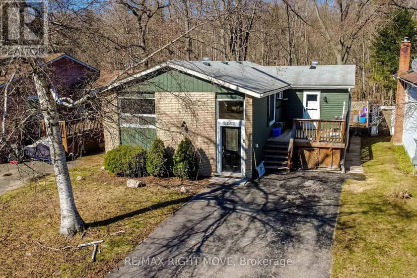 162 Pratt Crescent — photo 32 of 40