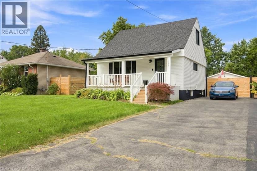 398 EAST 38TH Street, Hamilton, photo 3