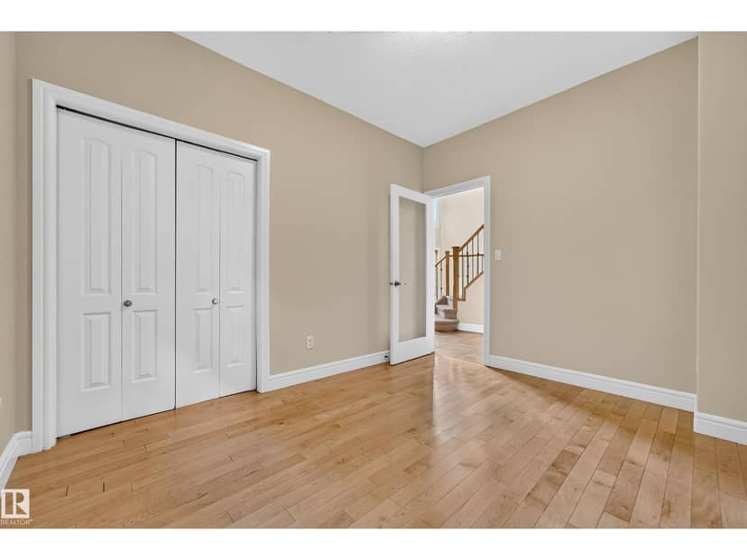 7111 169 AV NW — photo 16 of 40
