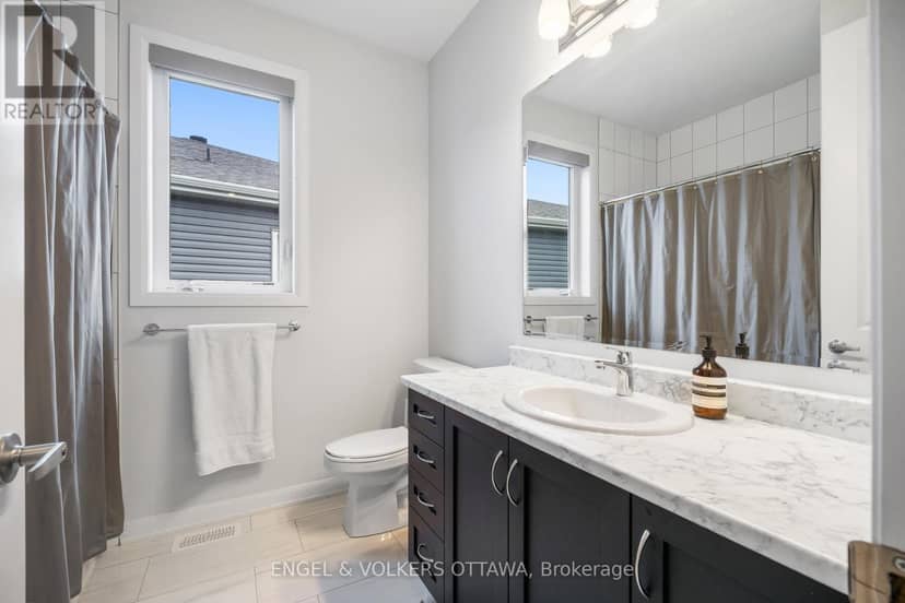 777 Coast Circle, Ottawa, photo 3