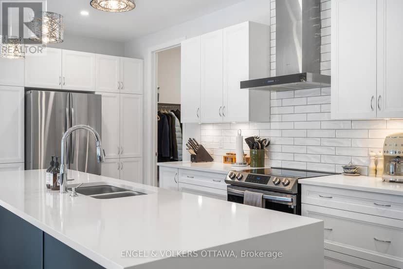 777 Coast Circle, Ottawa, photo 8