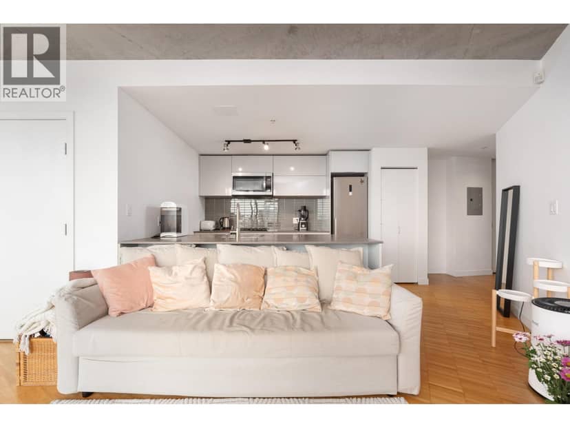2908 128 W CORDOVA STREET, Vancouver, photo 7