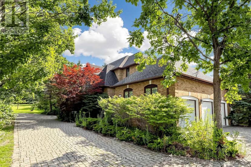 27 Walnut Glen Place, Markham, photo 3