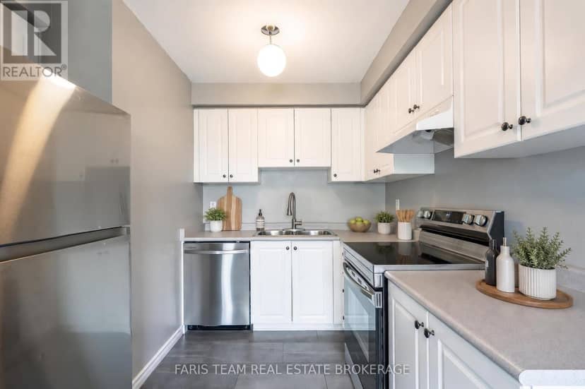 76 - 243 Ferndale Drive S — photo 5 of 27