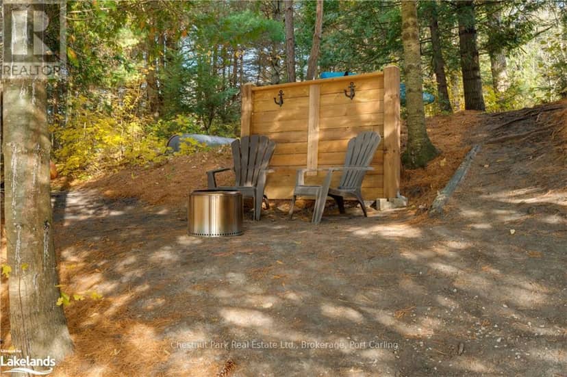 7 - 39 Southbank Drive — photo 31 of 40