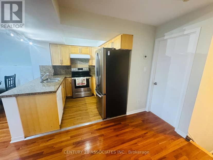 256 - 60 Barondale Drive — photo 8 of 31