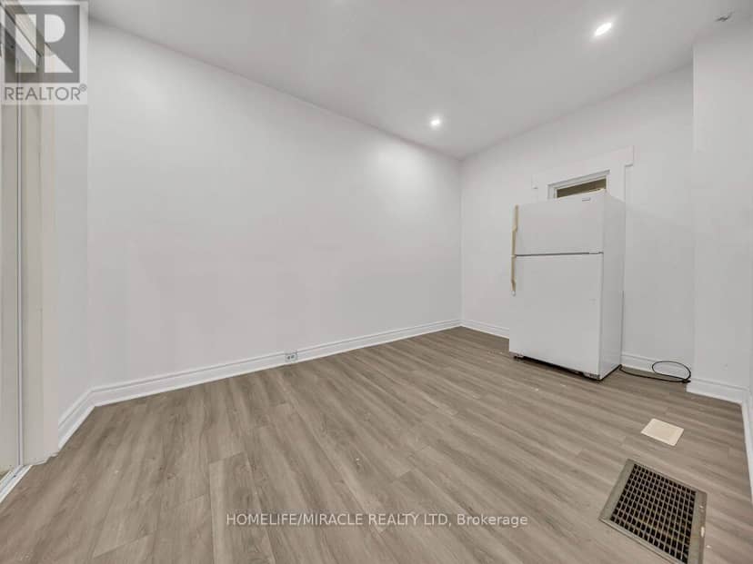 7964 Wellington County  109 Road — photo 15 of 40