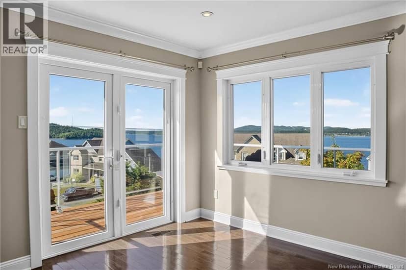 5 Admiralty Drive — photo 29 of 40
