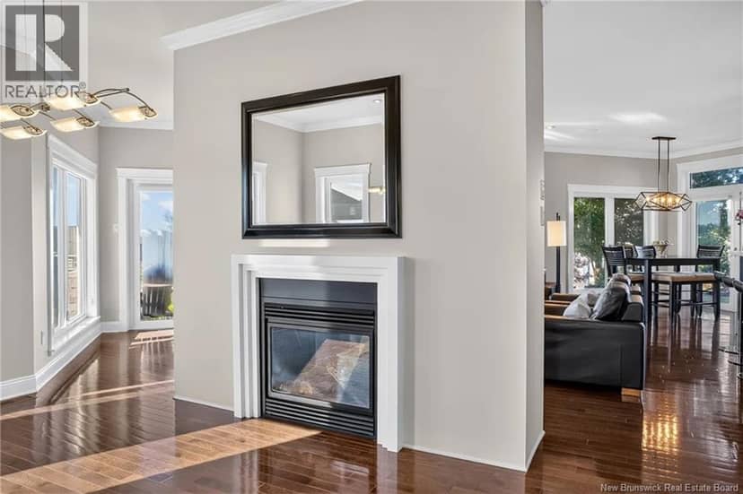 5 Admiralty Drive — photo 12 of 40