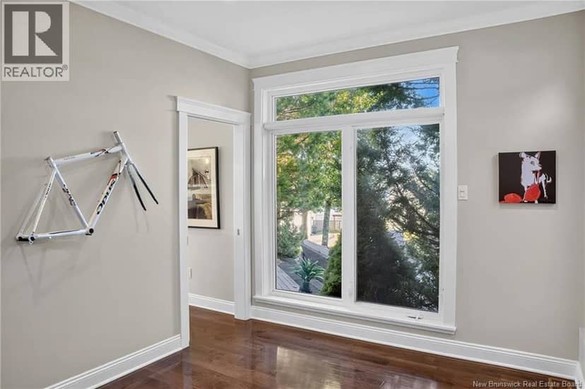 5 Admiralty Drive — photo 22 of 40