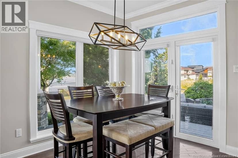 5 Admiralty Drive — photo 19 of 40