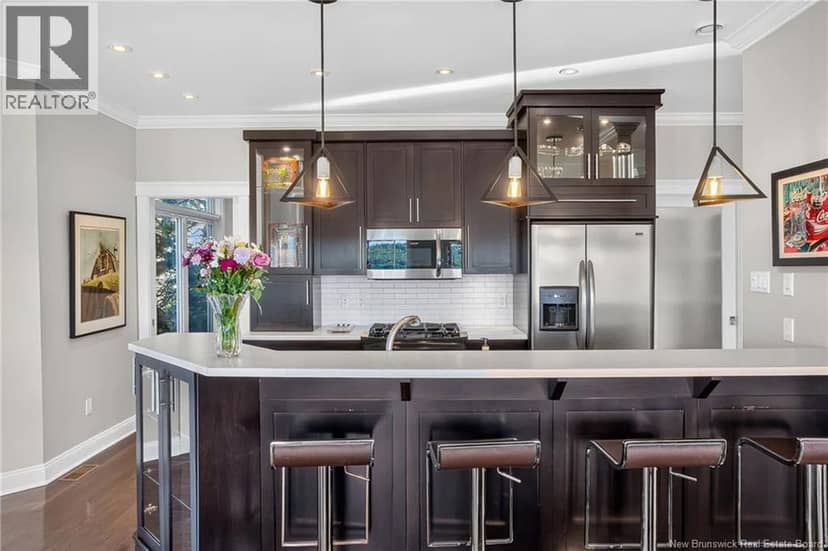 5 Admiralty Drive — photo 13 of 40