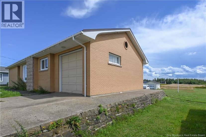 301 Acadie Street, Grande-Anse, photo 3