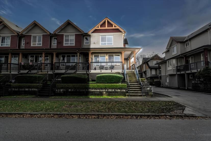 26 16772 61 AVENUE, Surrey