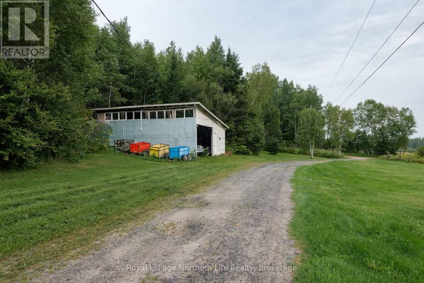 258 Algonquin Road, Chisholm, photo 7