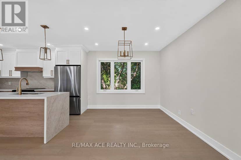 11 Faircroft Boulevard — photo 12 of 40