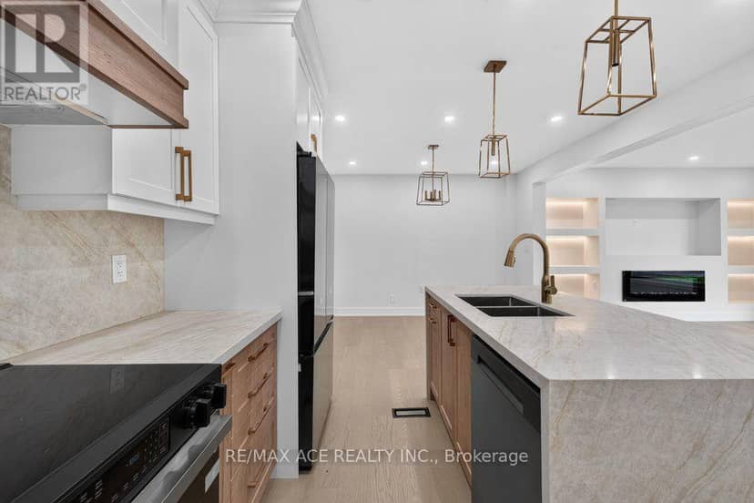 11 Faircroft Boulevard — photo 21 of 40