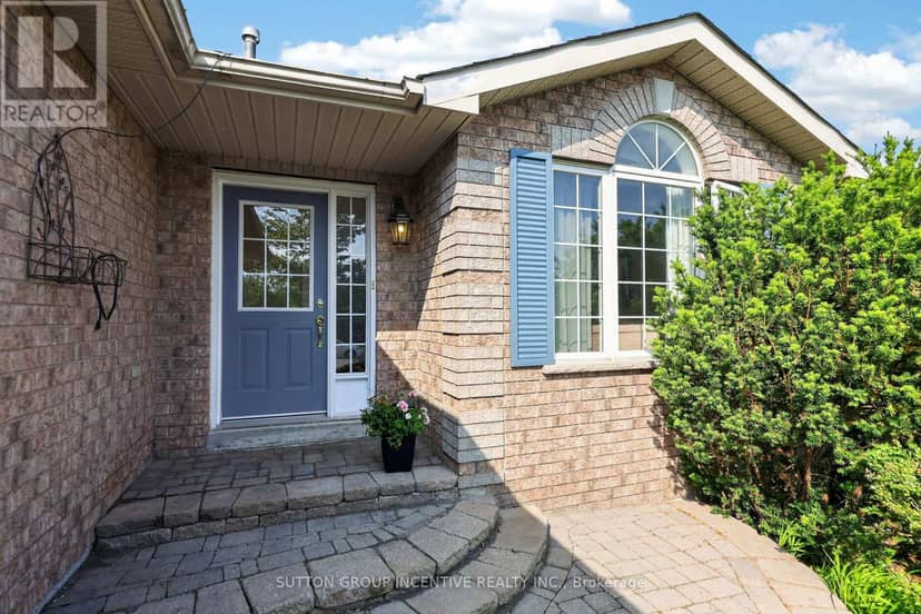 101 Lion's Gate Boulevard, Barrie, photo 3