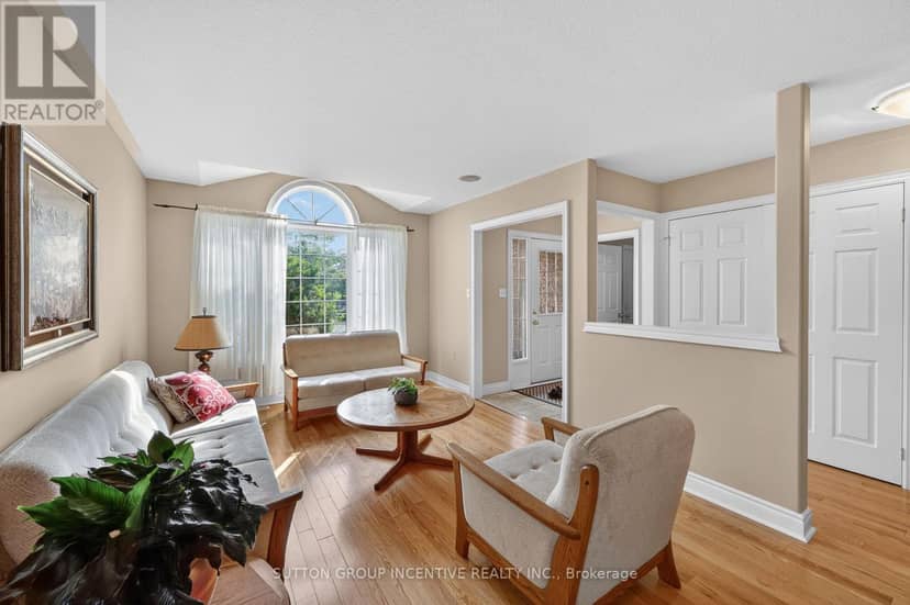 101 Lion's Gate Boulevard, Barrie, photo 4