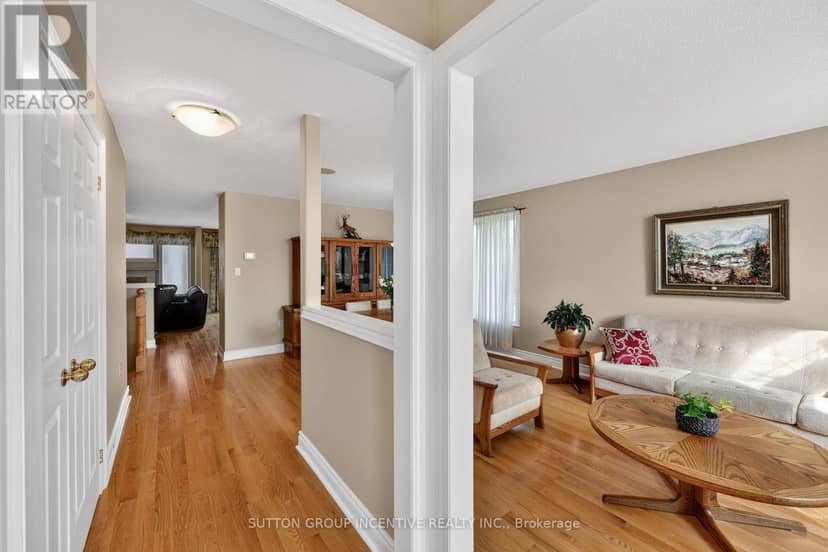 101 Lion's Gate Boulevard, Barrie, photo 7