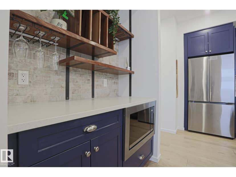 12020 125 ST NW — photo 12 of 40