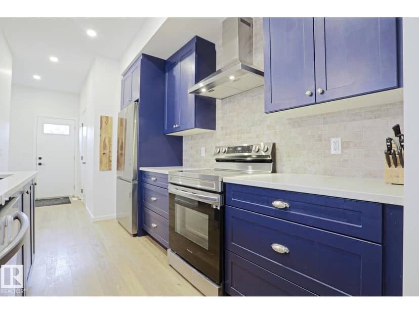 12020 125 ST NW — photo 16 of 40