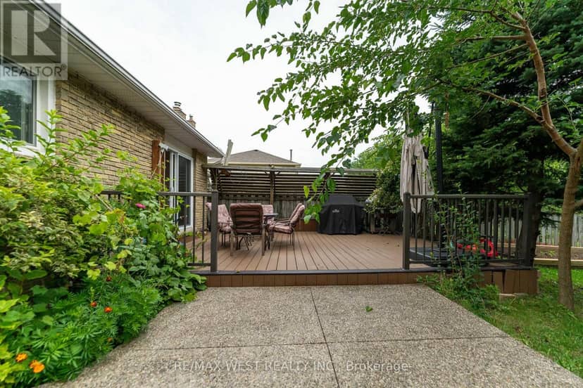 3098 Driftwood Drive — photo 36 of 40