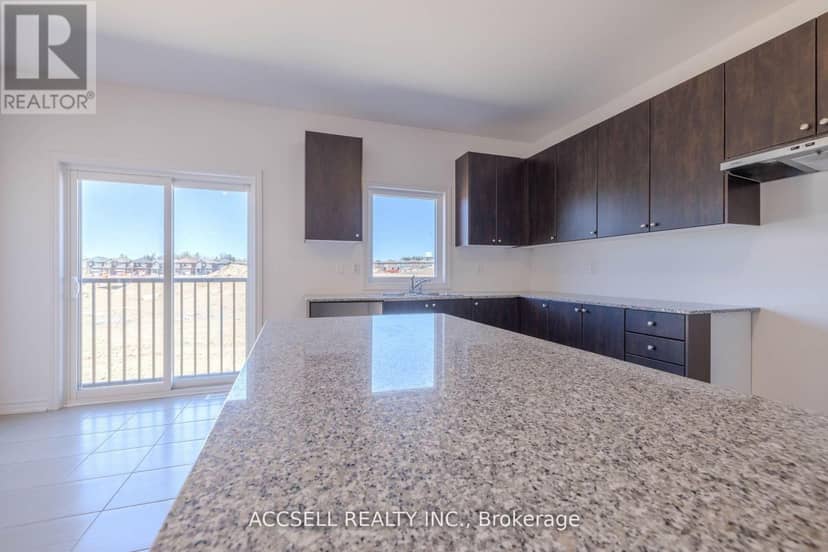 356 Russell Street — photo 15 of 38