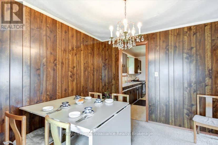 87 Cameron Street — photo 14 of 40