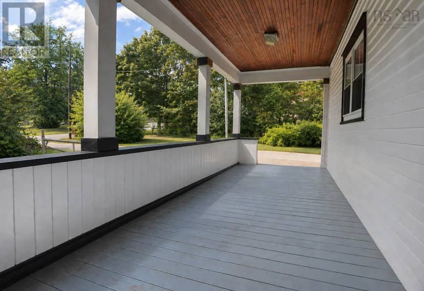 258 Faulkland Street — photo 36 of 40