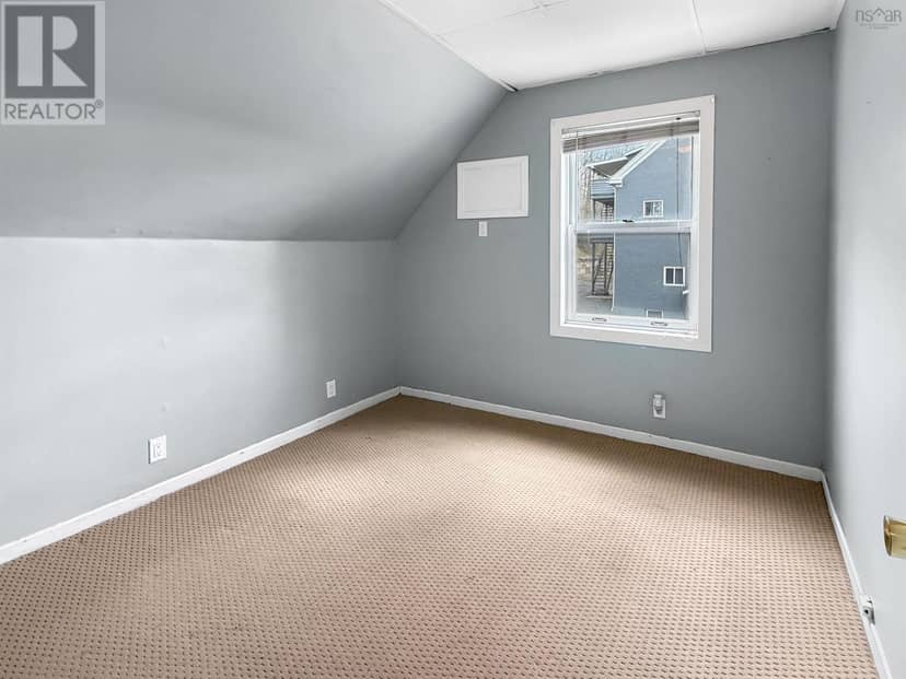 284 North Provost Street — photo 21 of 38