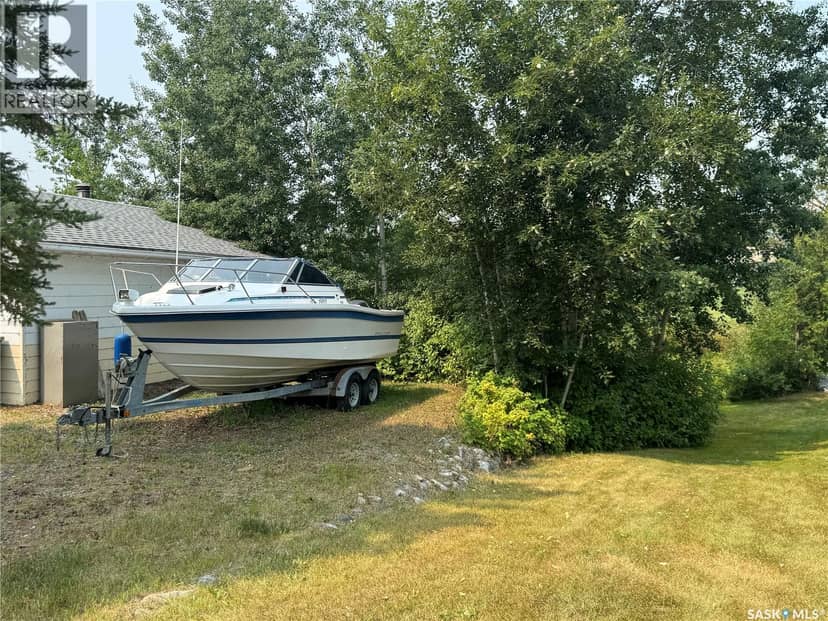 1635 Bay AVENUE N, La Ronge, photo 3
