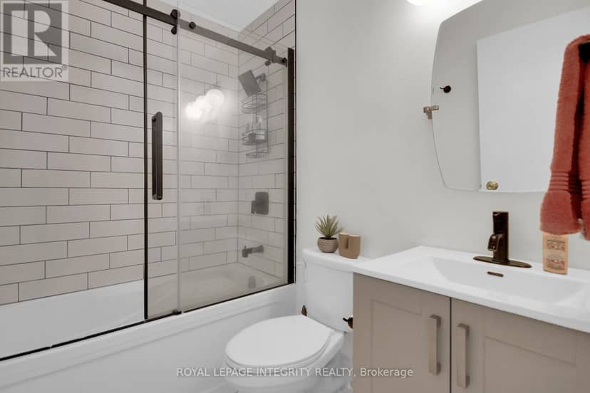 2701 - 1785 Frobisher Lane — photo 33 of 40